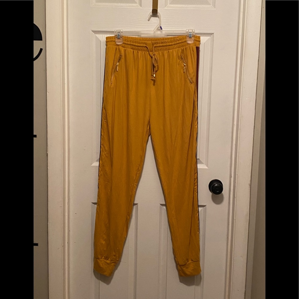 Yellow joggers Plus size